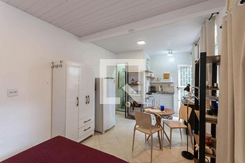 Furnished apartment, 22 m², with a home office — photo 11