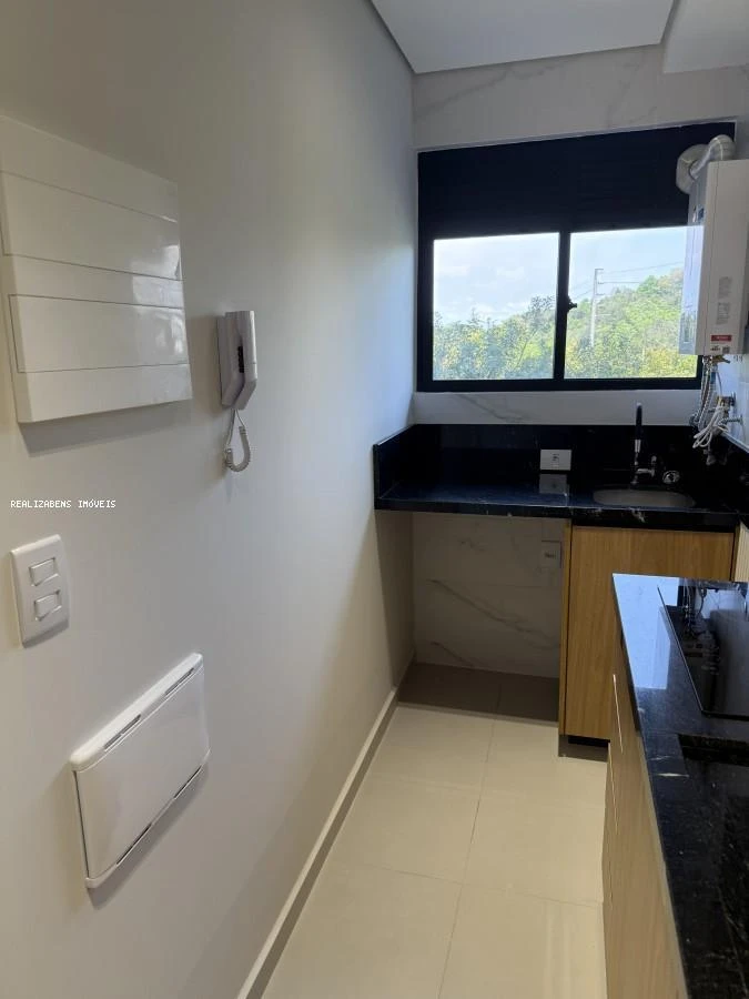 Furnished 85 m² apartment with 2 bedrooms and 1 parking — photo 17