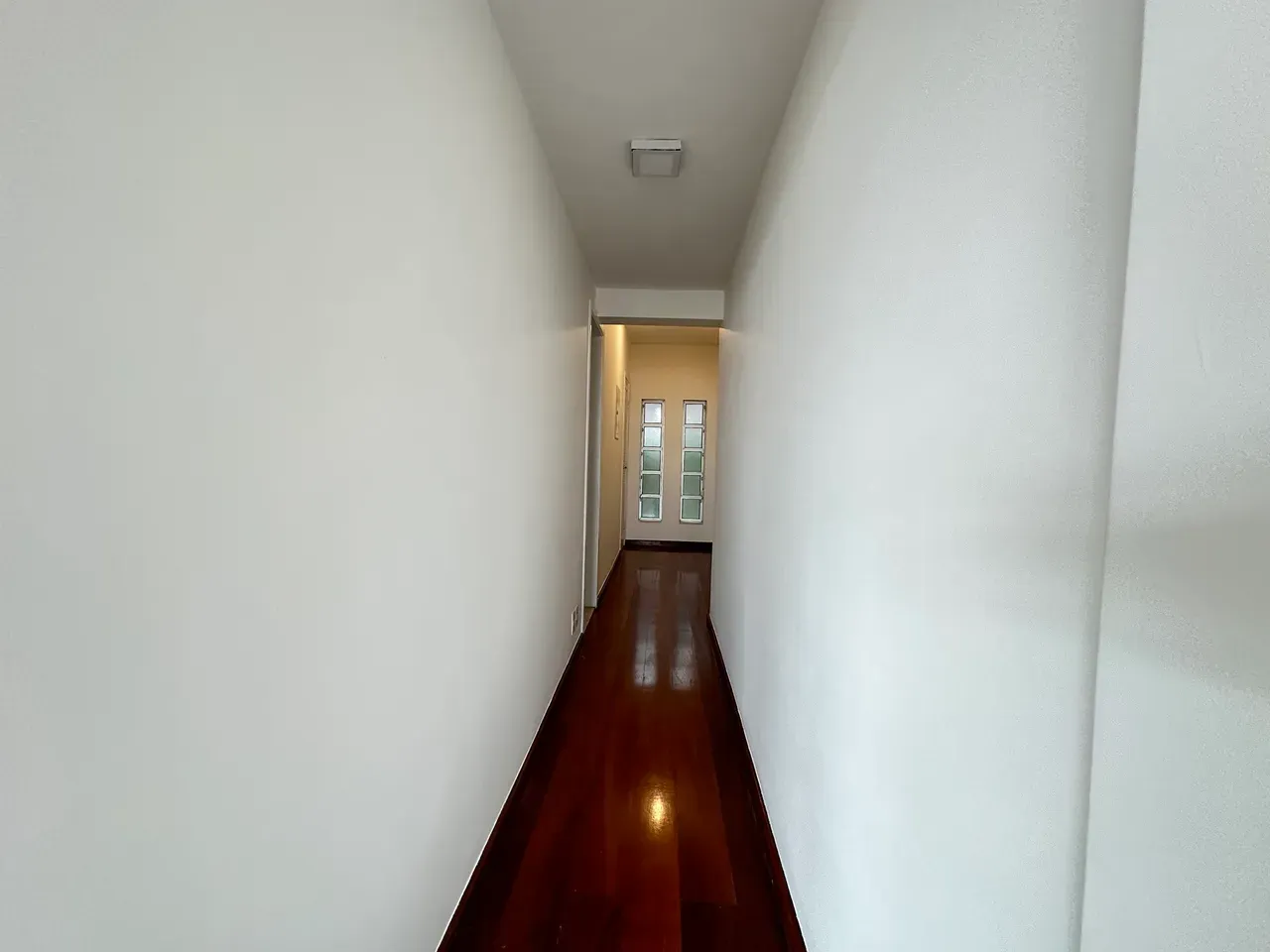Apartment on the 4th floor with floor-to-ceiling windows — photo 36