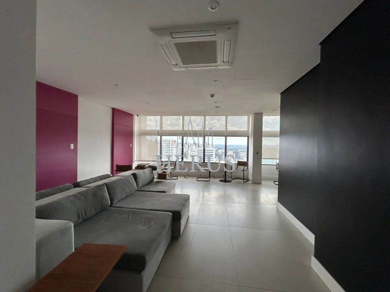 Apartamento de 2 dormitorios con suite y balcón — photo 26