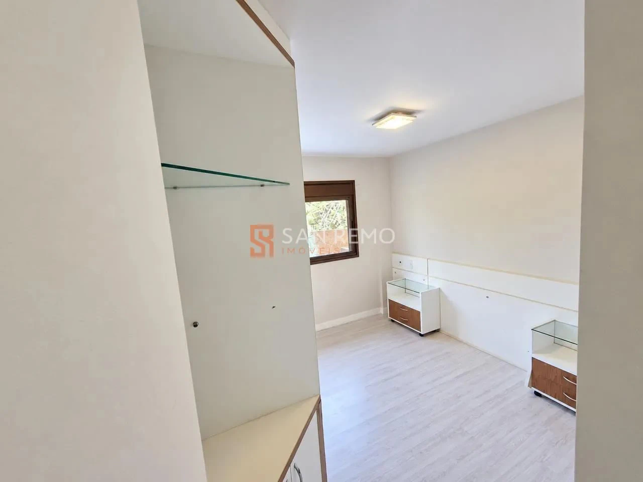 2-bedroom apartment with a water view in Florianópolis — photo 5