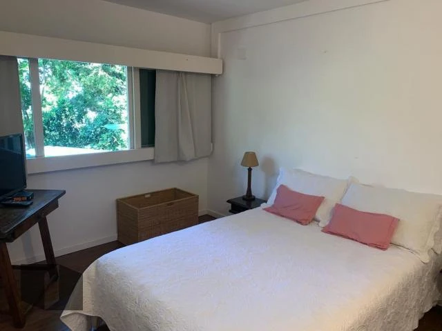 Casa com 4 quartos e varanda, estilo rústico — photo 41