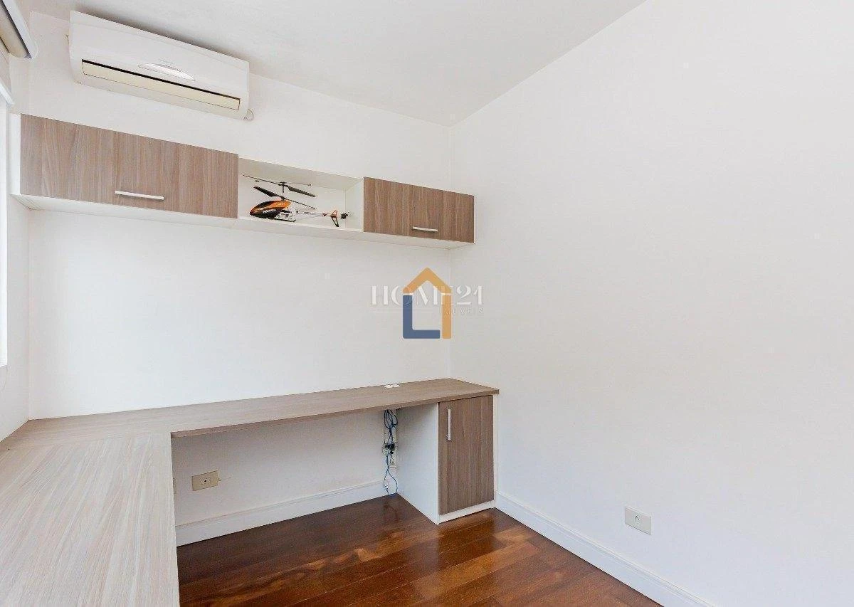 Unfurnished house with 4 bedrooms and open-plan kitchen — photo 41