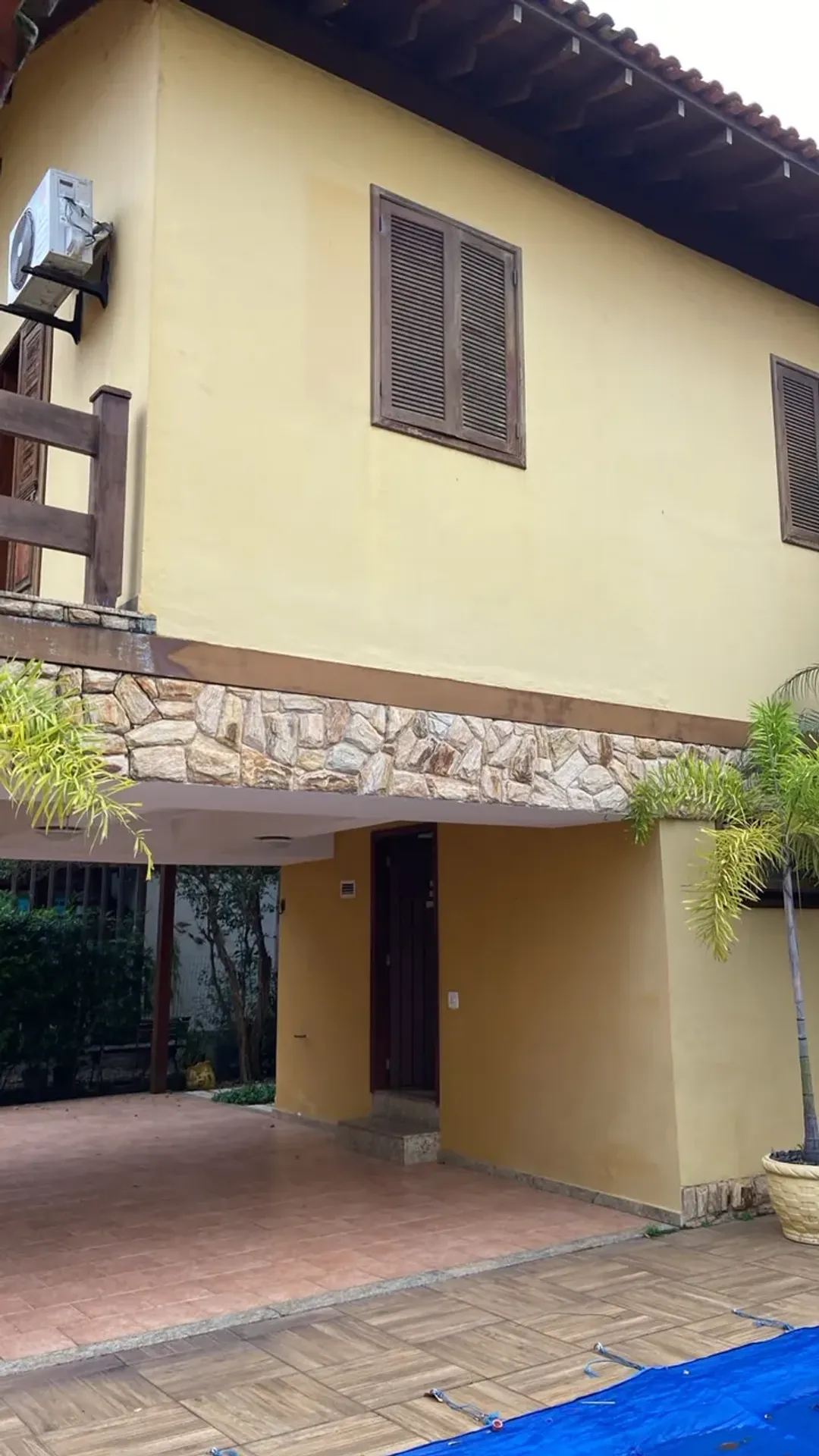317 m² house with 3 suites, balcony grill and 3 parking — photo 10