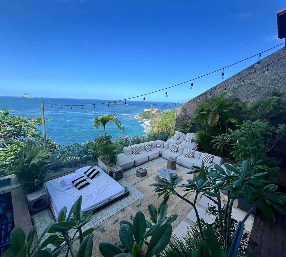 Furnished 800 m² house with 5 en-suite bedrooms — photo 13