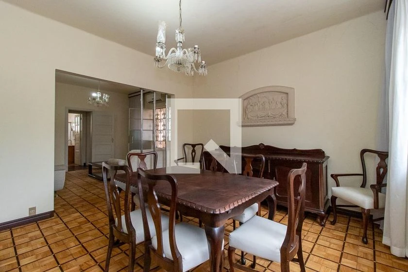 Casa com 5 quartos e área de churrasco privativa — photo 6