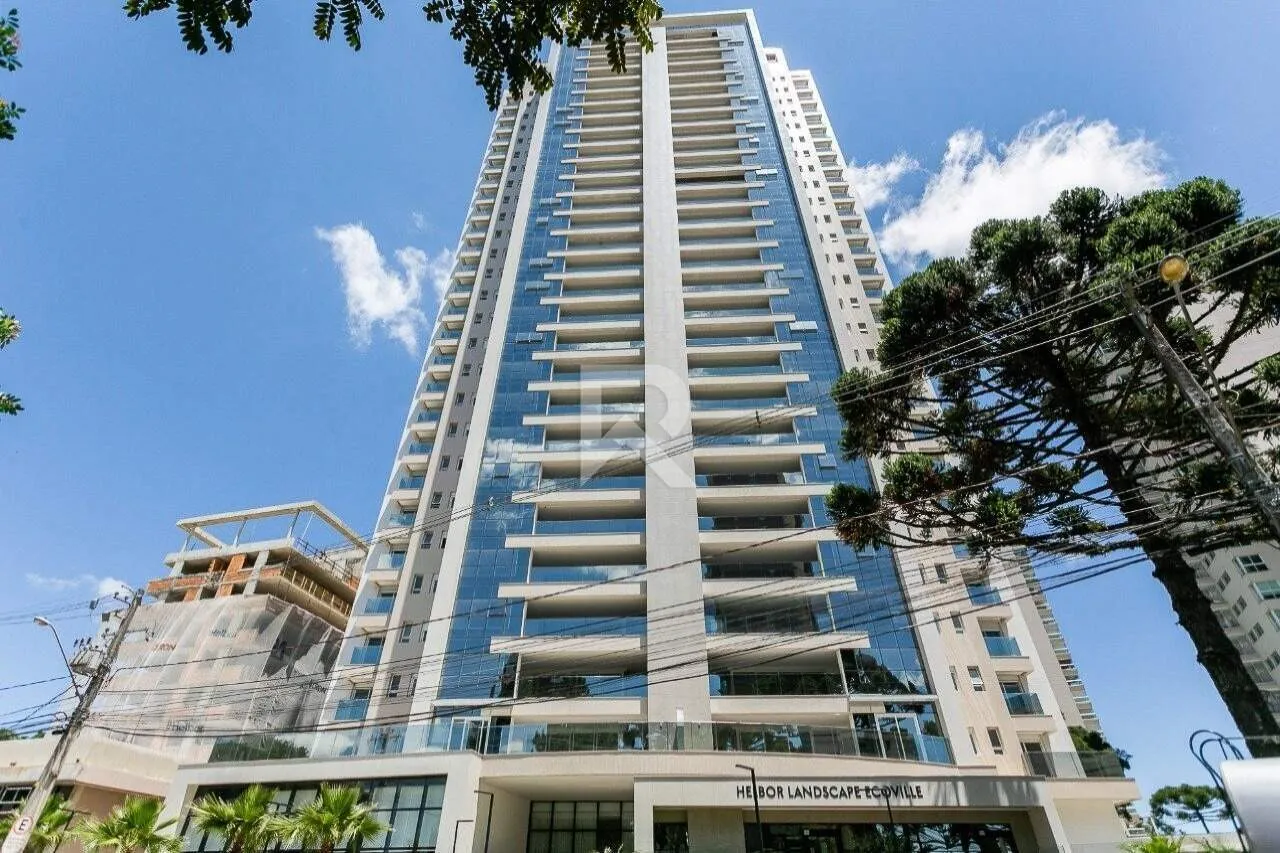 Apartment with 4 bedrooms, 255 m² and 4 parking spots