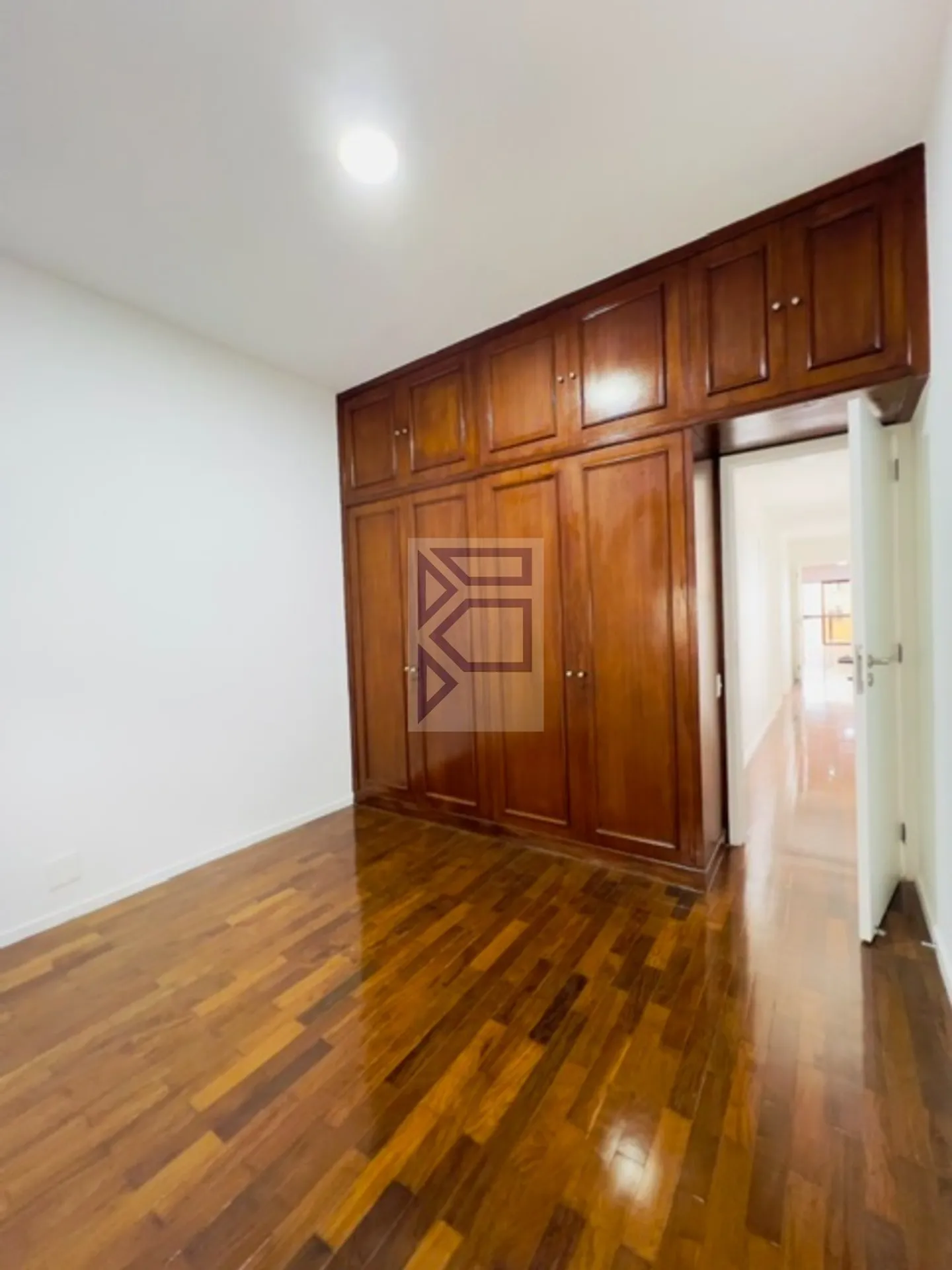 Apartamento de 227 m² com 4 quartos e 3 vagas — photo 14