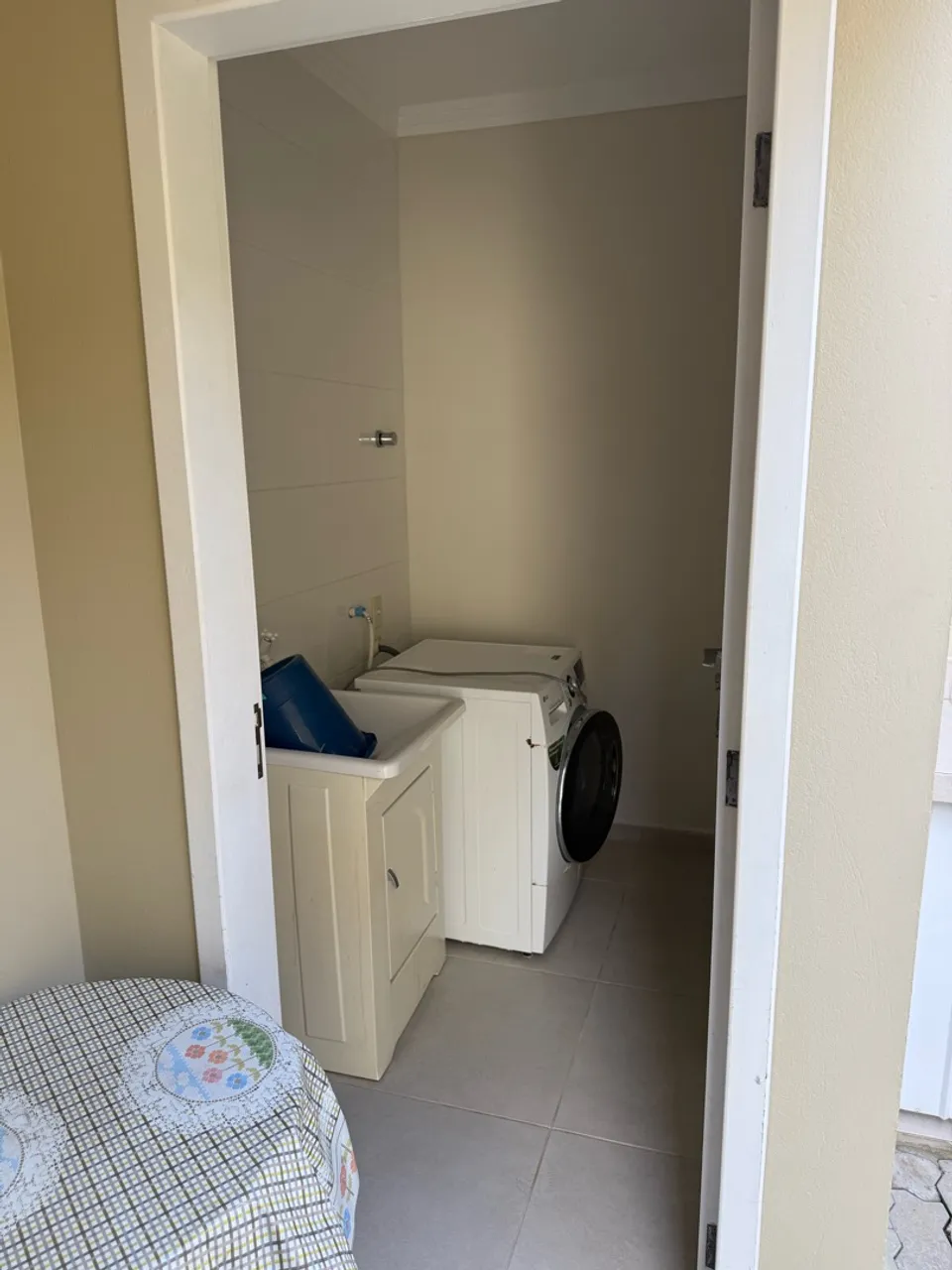 Furnished apartment, 70 m², with a washing machine — photo 5