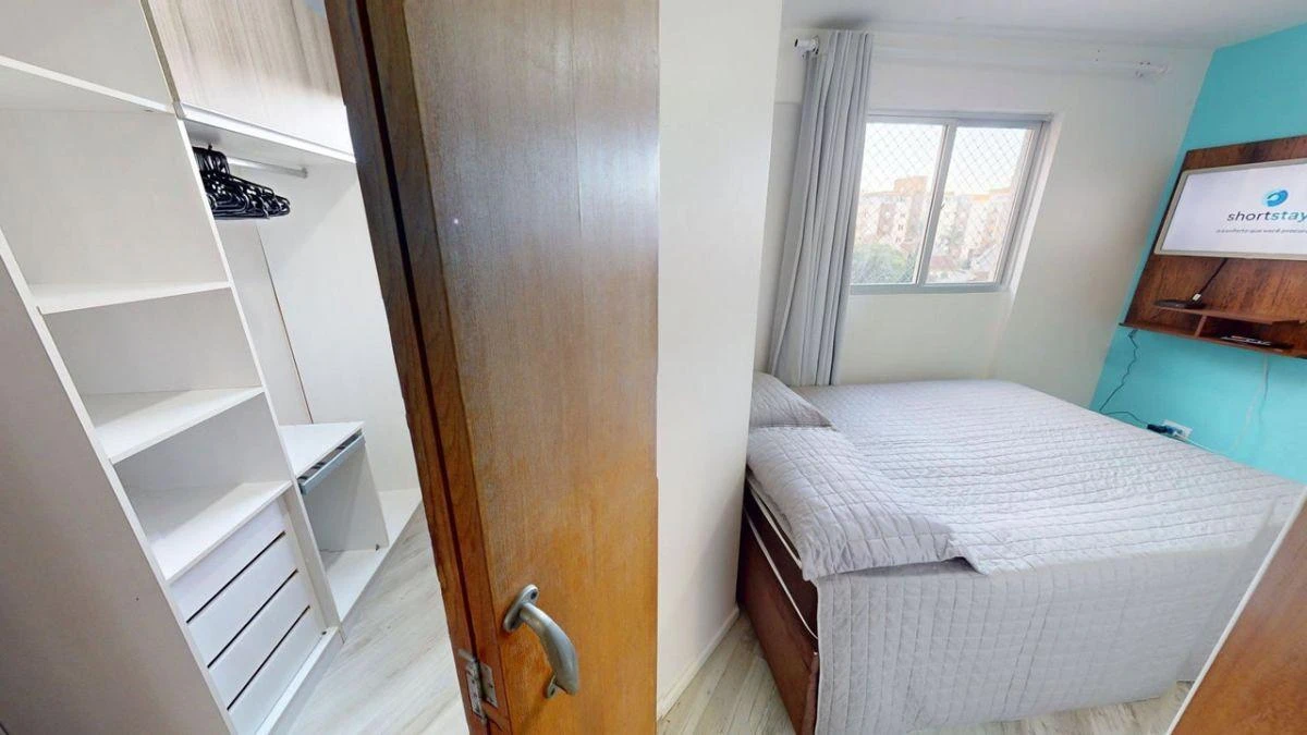 Home office in a 2-bedroom apartment, 35 m² — photo 10