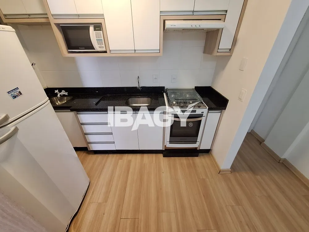 Furnished 2-bedroom apartment with 1 parking spot — photo 11
