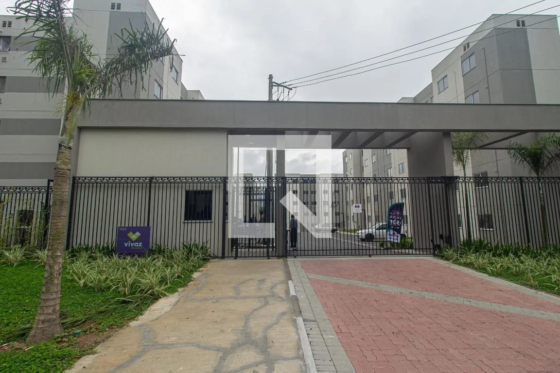 2-bedroom apartment in a building with a gym — photo 41