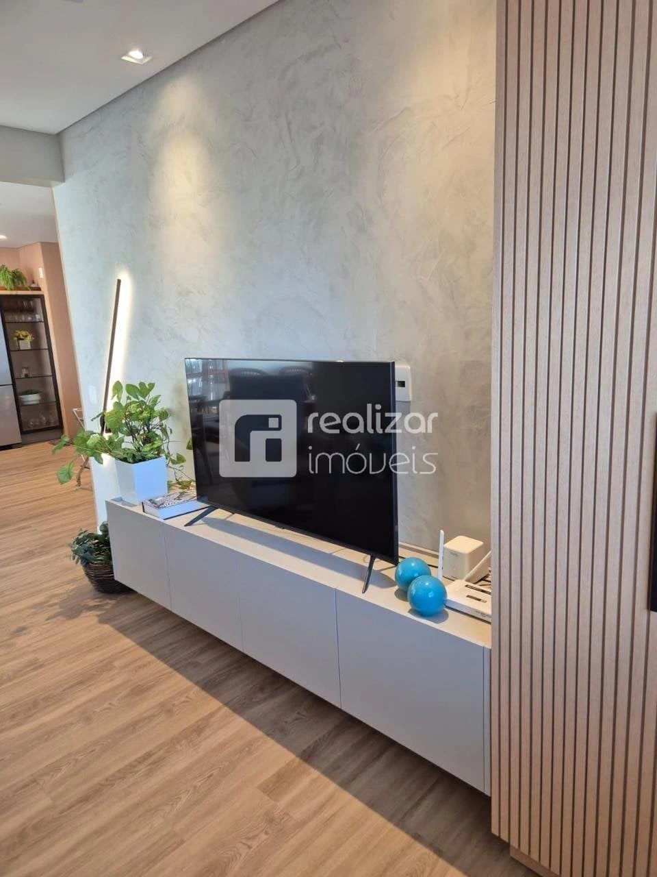 Private pool in a 4-bedroom apartment, 168 m² — photo 10
