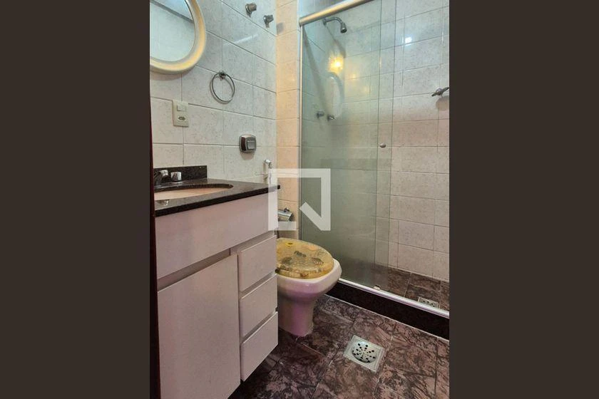 3-bedroom apartment with balcony, 202 m² — photo 34