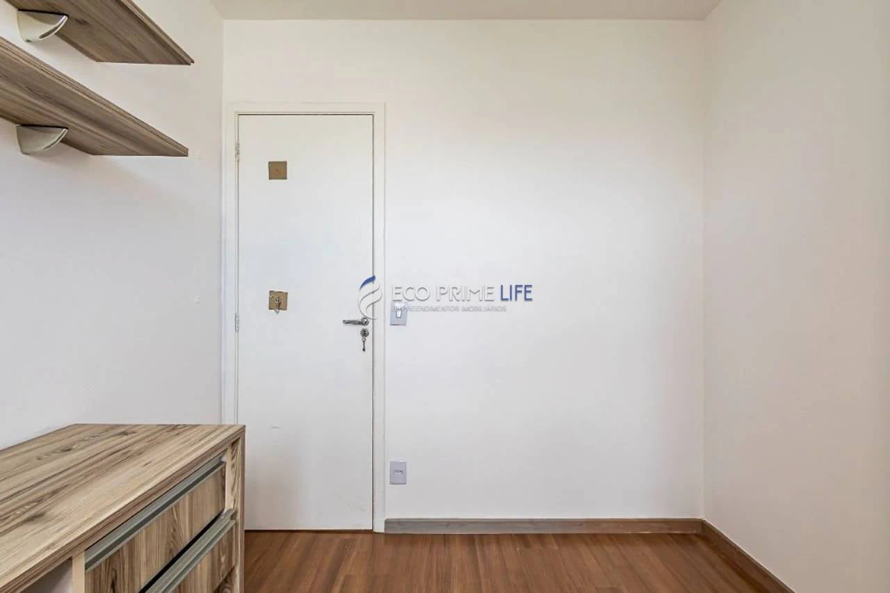 2-bedroom apartment with a private pool — photo 26