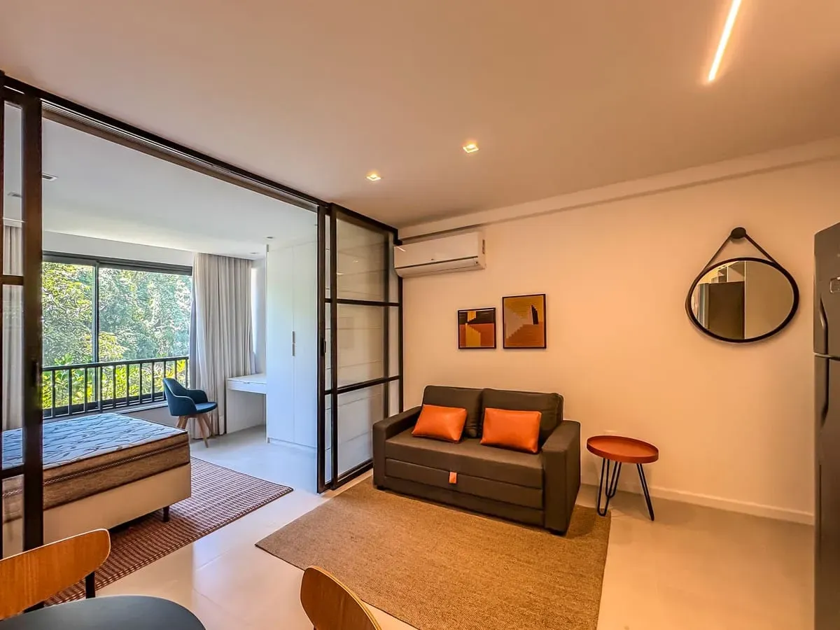 Furnished apartment, 35 m², with a home office — photo 7
