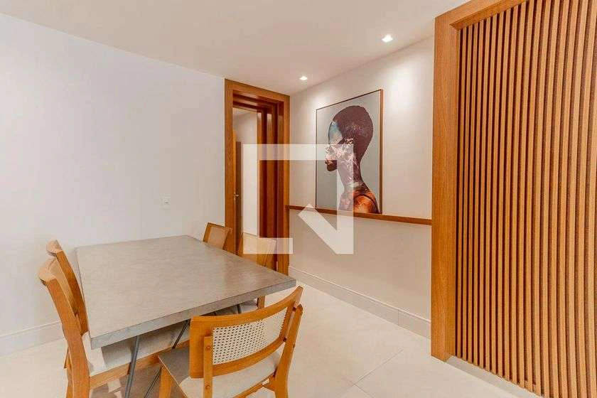 110 m² apartment with enclosed balcony and 3 bedrooms — photo 22