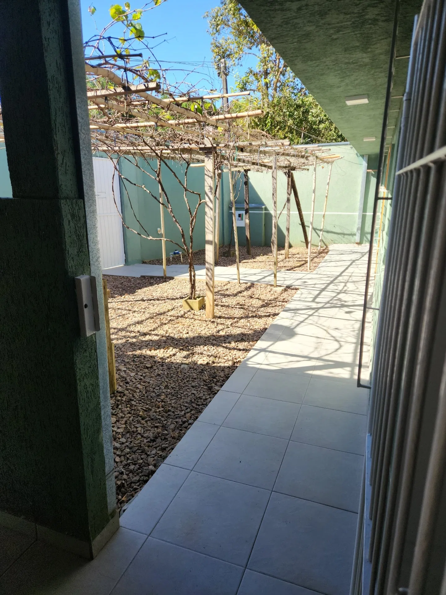 3-bedroom house with a private BBQ — photo 8