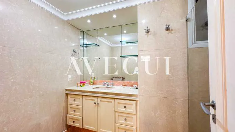 Житлова квартира з 5 спальнями-світами 363 м² — photo 14