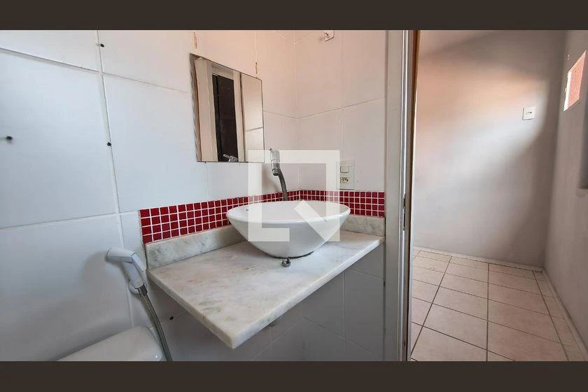 3-bedroom house, 1 with its own bathroom, 140 m² — photo 19