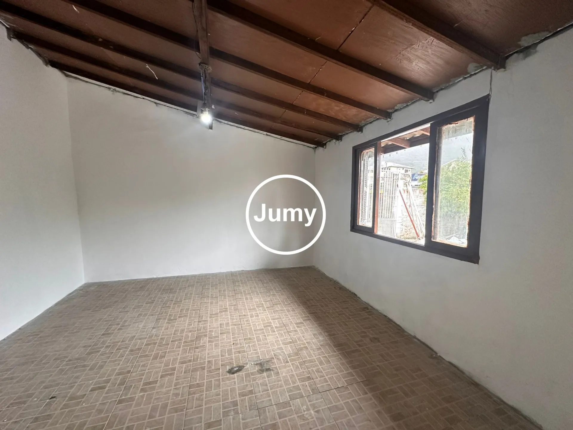 Unfurnished 72 m² house with 2 bedrooms and parking — photo 5