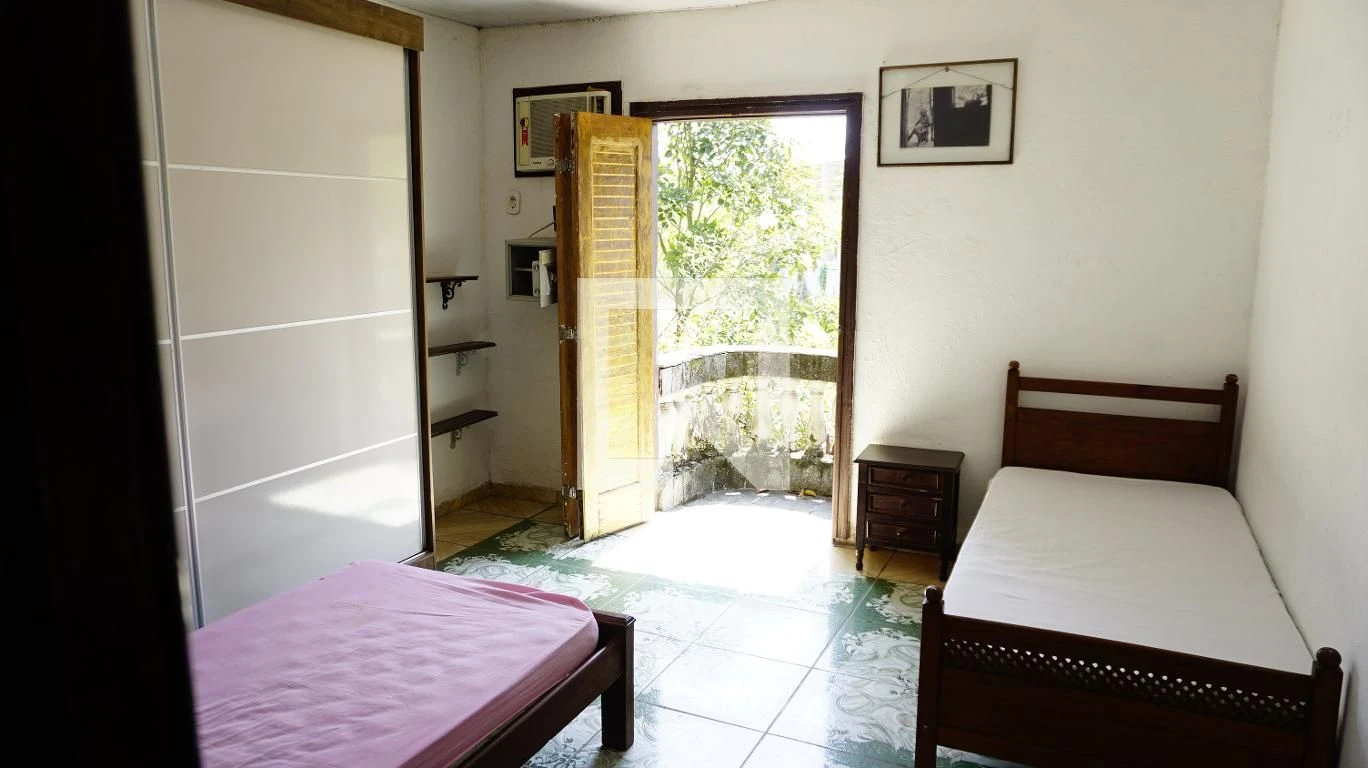 Apartamento amueblado de 2 dormitorios con balcón — photo 23