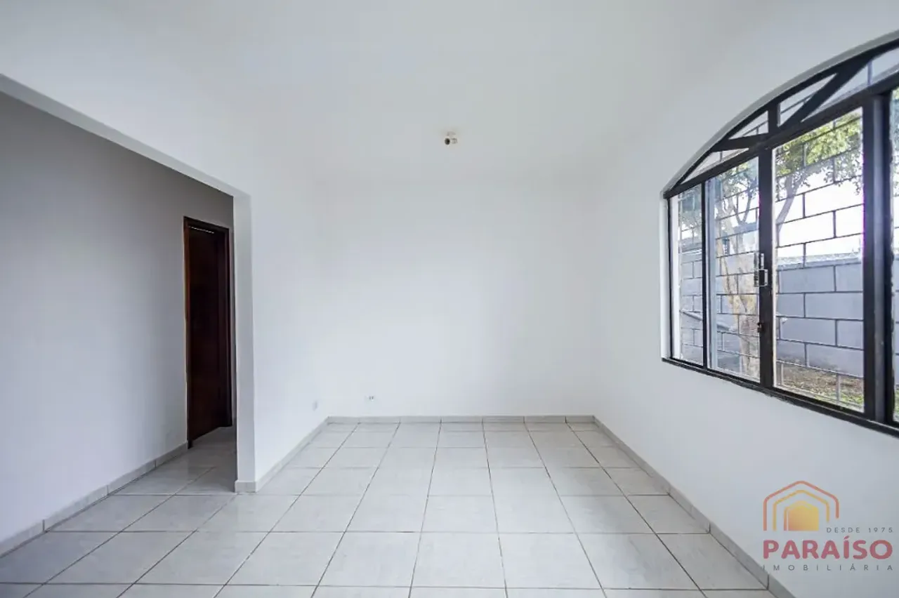 Single-level house with 2 bedrooms and 1 bathroom — photo 3