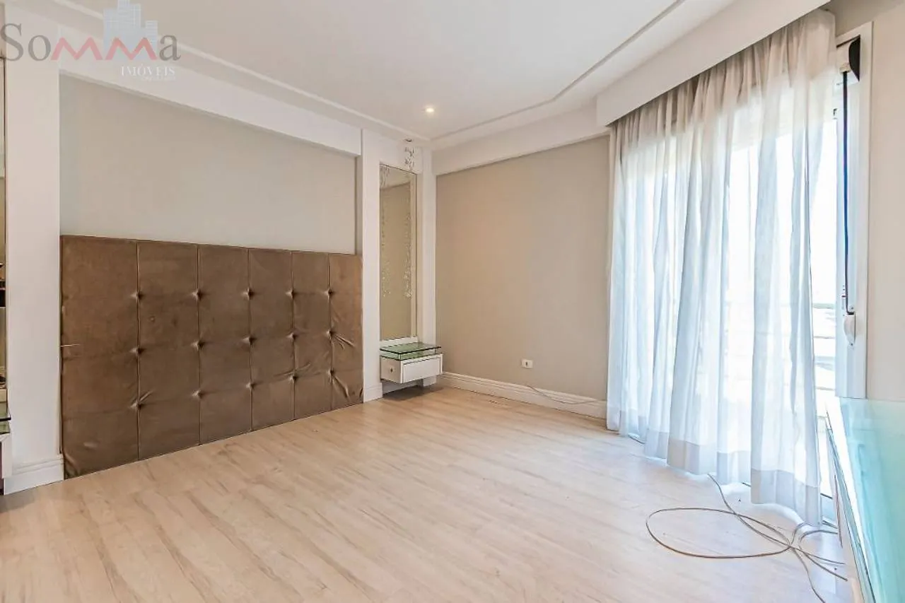 Furnished house, 323 m², with a bathtub — photo 23