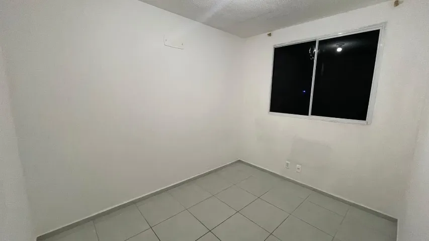 2-bedroom apartment in a building with a gym — photo 2