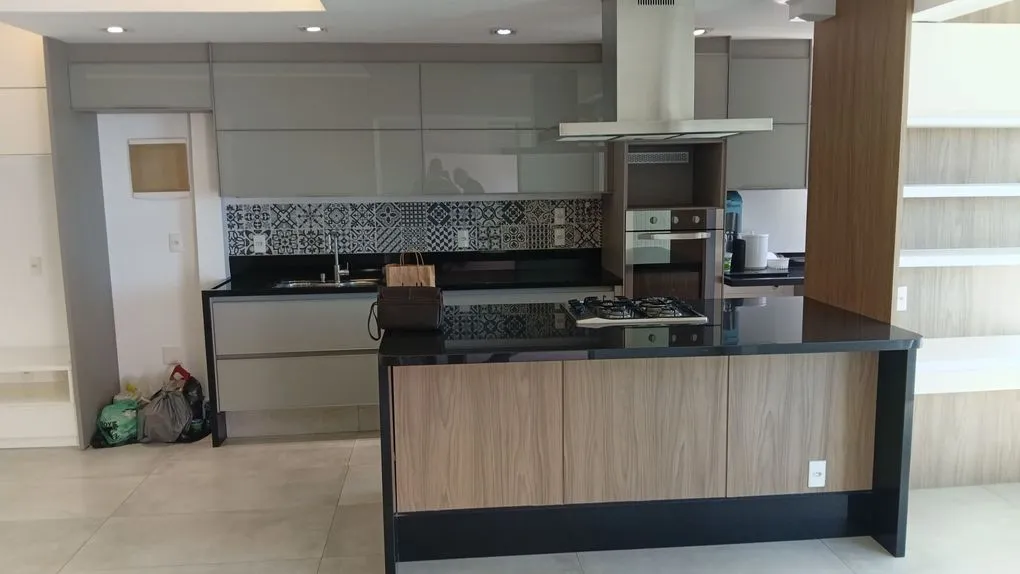 1-bedroom apartment with 2 bathrooms and parking spot — photo 3