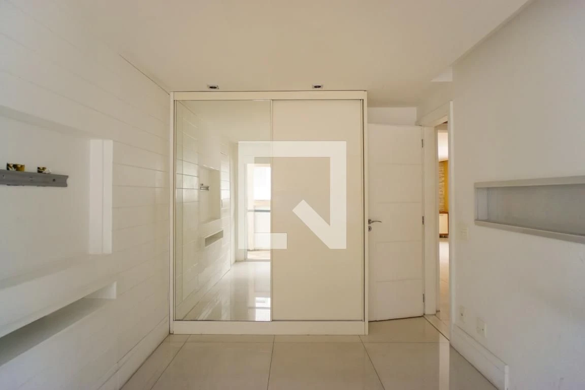 Apartment with 2 bedrooms and 3 bathrooms pets allowed — photo 27