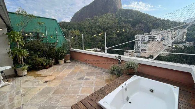 Furnished 240 m² penthouse with 3 bedrooms and 4 baths — photo 5