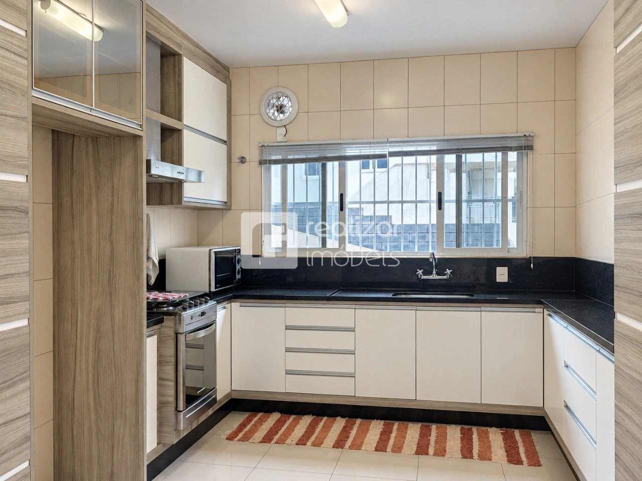 3-bedroom house with a home office in Florianópolis — photo 7