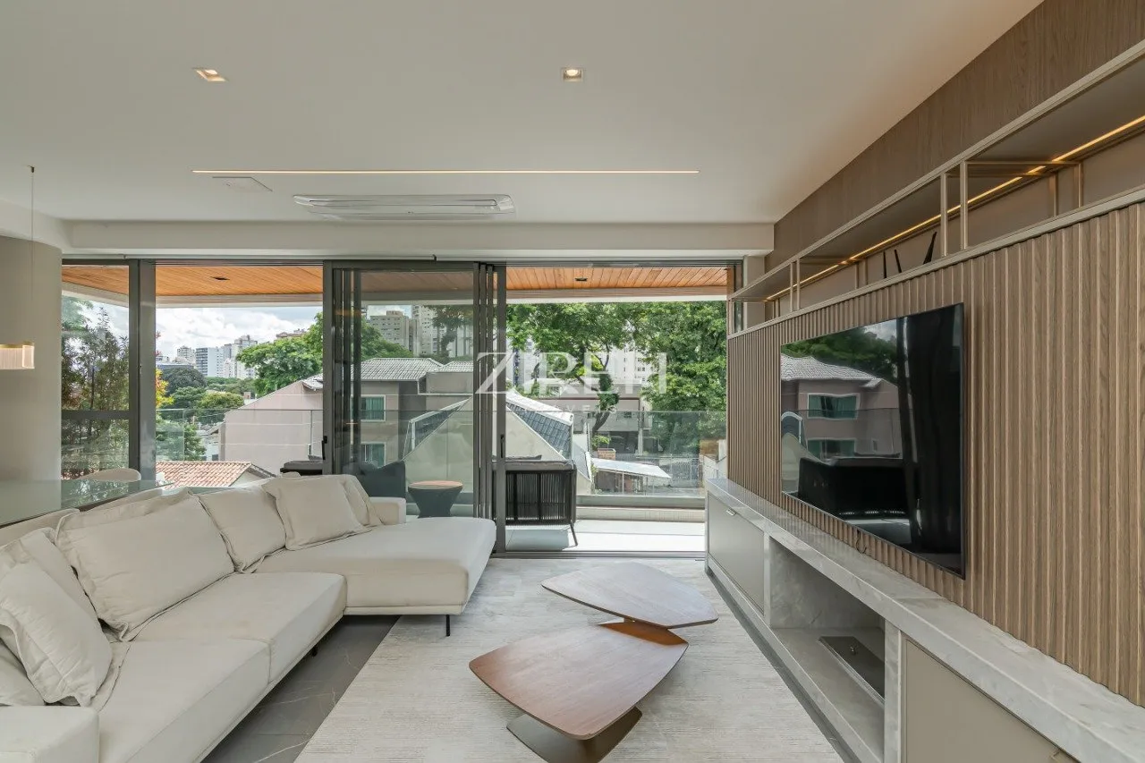 186 m² apartment with 3 en-suite bedrooms and 3 parking — photo 2
