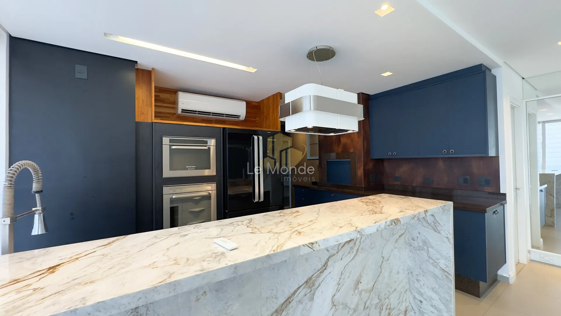 Duplex apartment with 3 bedrooms and 156 m² — photo 5