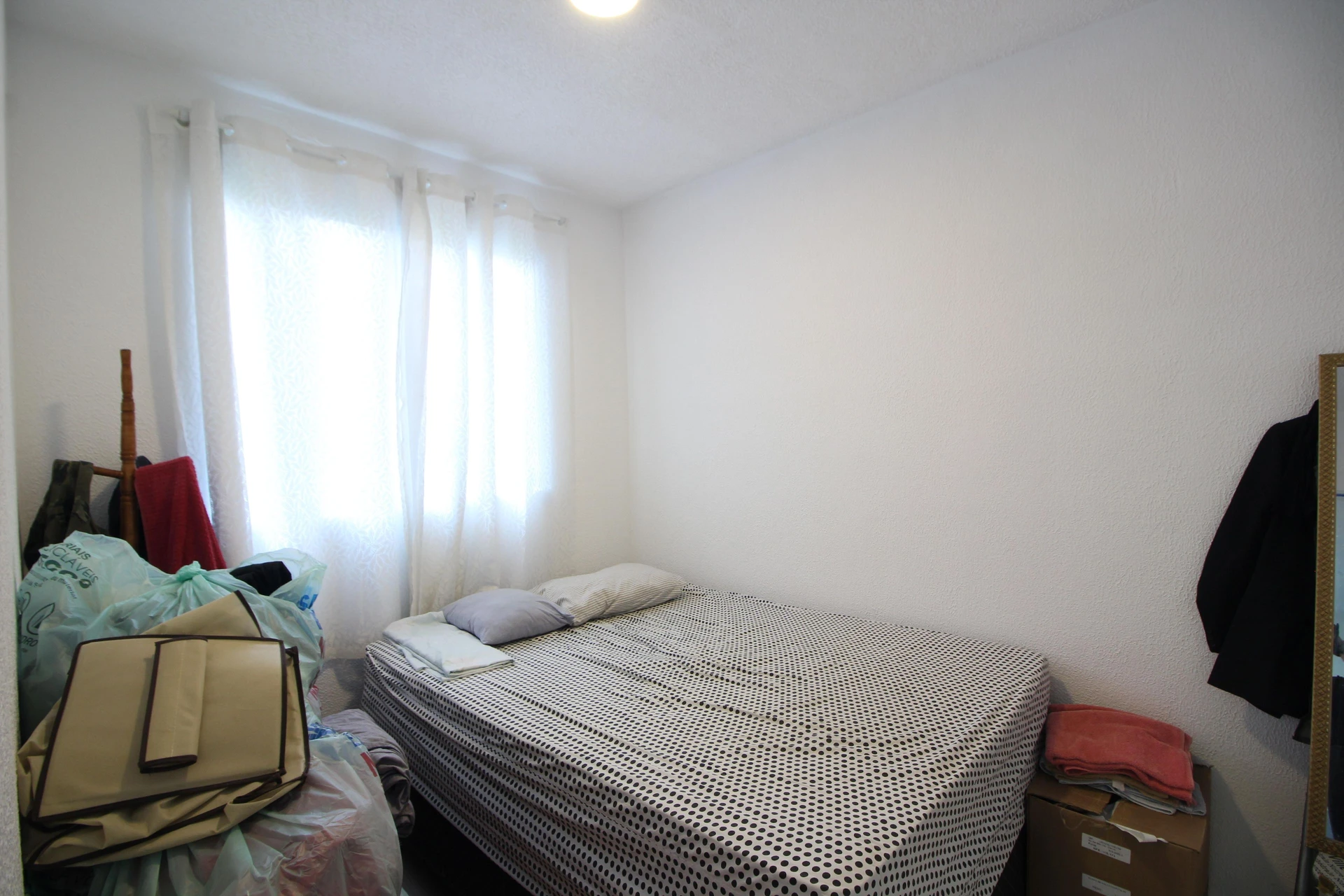 Furnished apartment with 2 bedrooms and 1 parking spot — photo 15