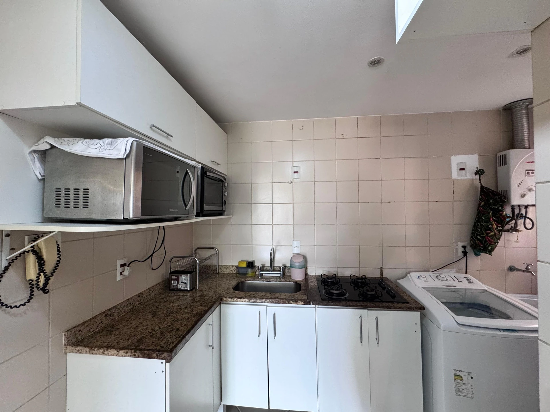 Apartamento mobiliado com 2 quartos e 3 banheiros — photo 17