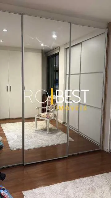 Furnished 3-bedroom apartment with a glass-enclosed balcony — photo 15