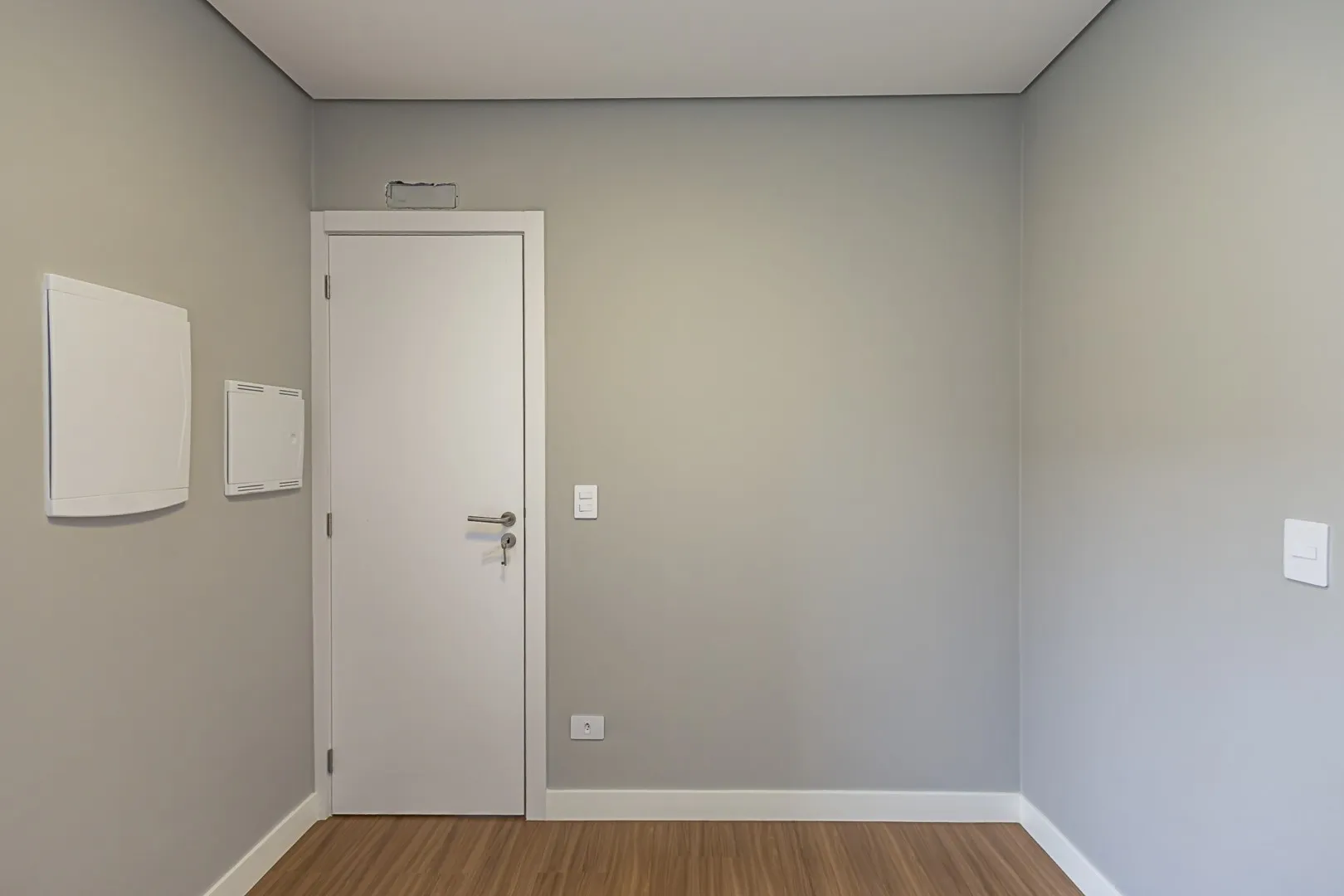 House with 3 bedrooms, 3 baths and 2 parking spots — photo 34