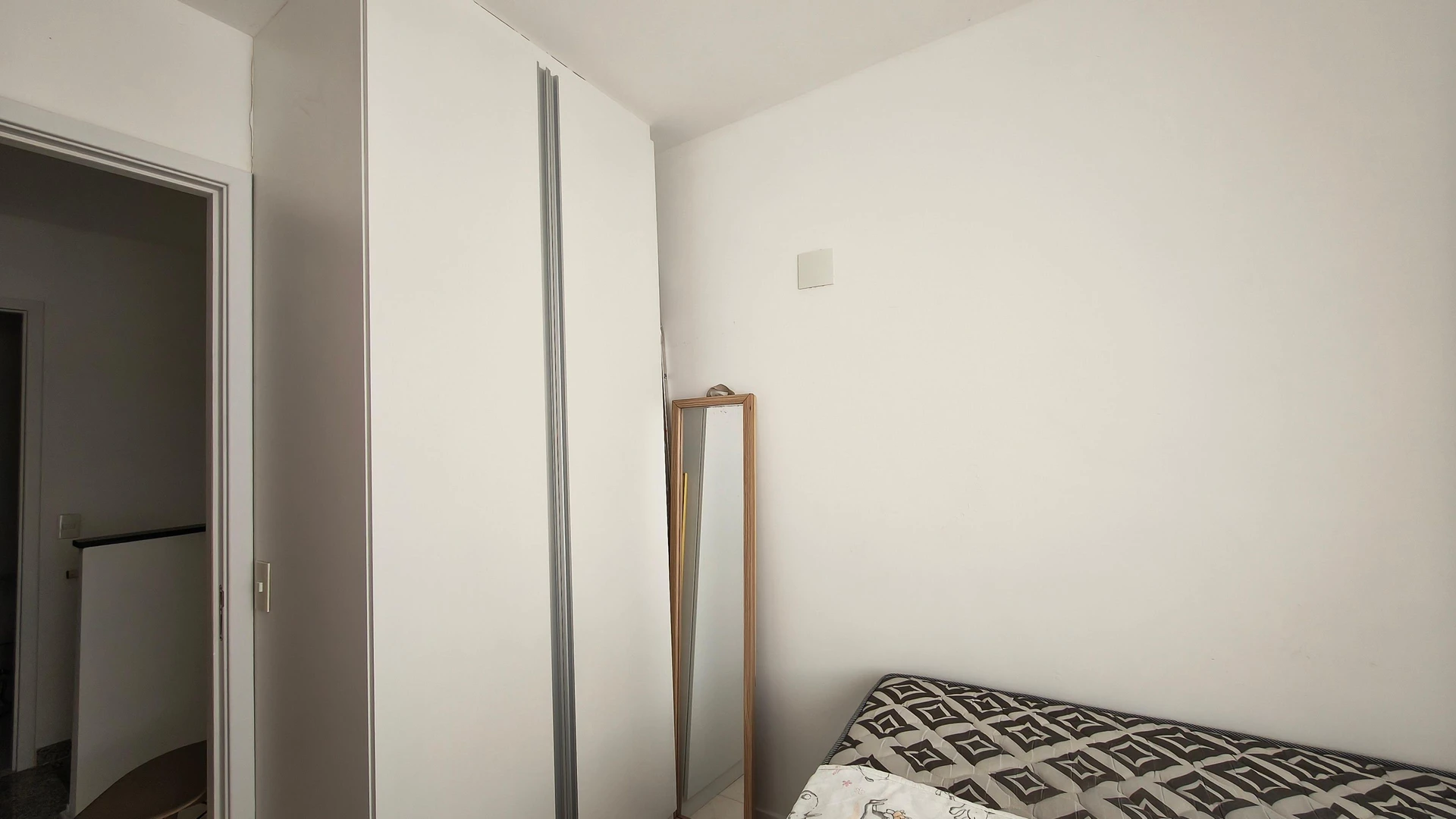 Меблированный дом: 3 спальни и 3 ванные, 1 парковка — photo 21
