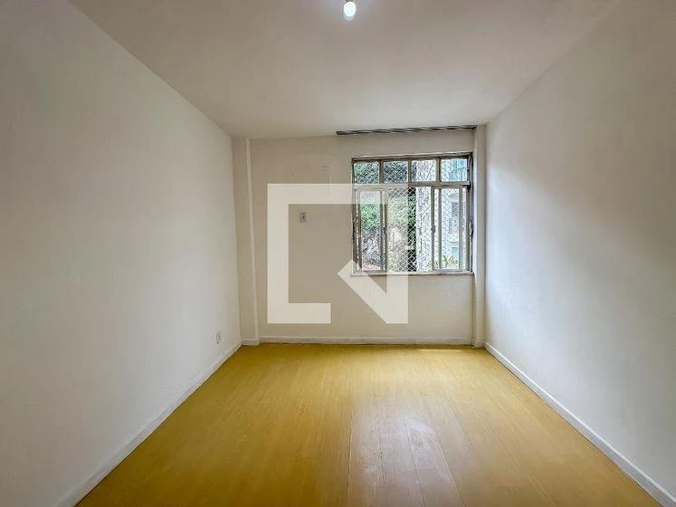 2-bedroom apartment with a mountain view — photo 5