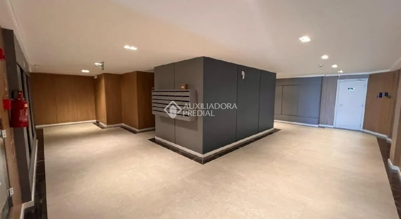 70 m² apartment with 2 bedrooms and 1 parking spot — photo 18