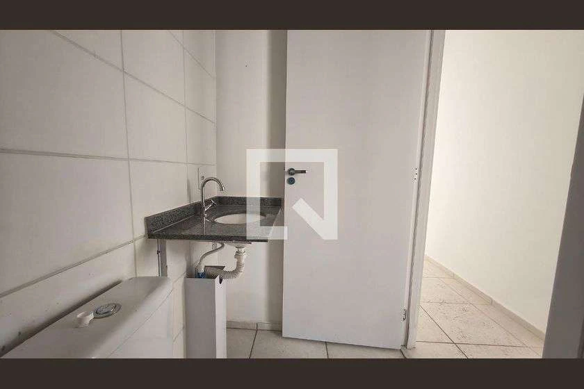 Apartamento com 2 quartos, sendo 1 suíte, e 50 m² — photo 2