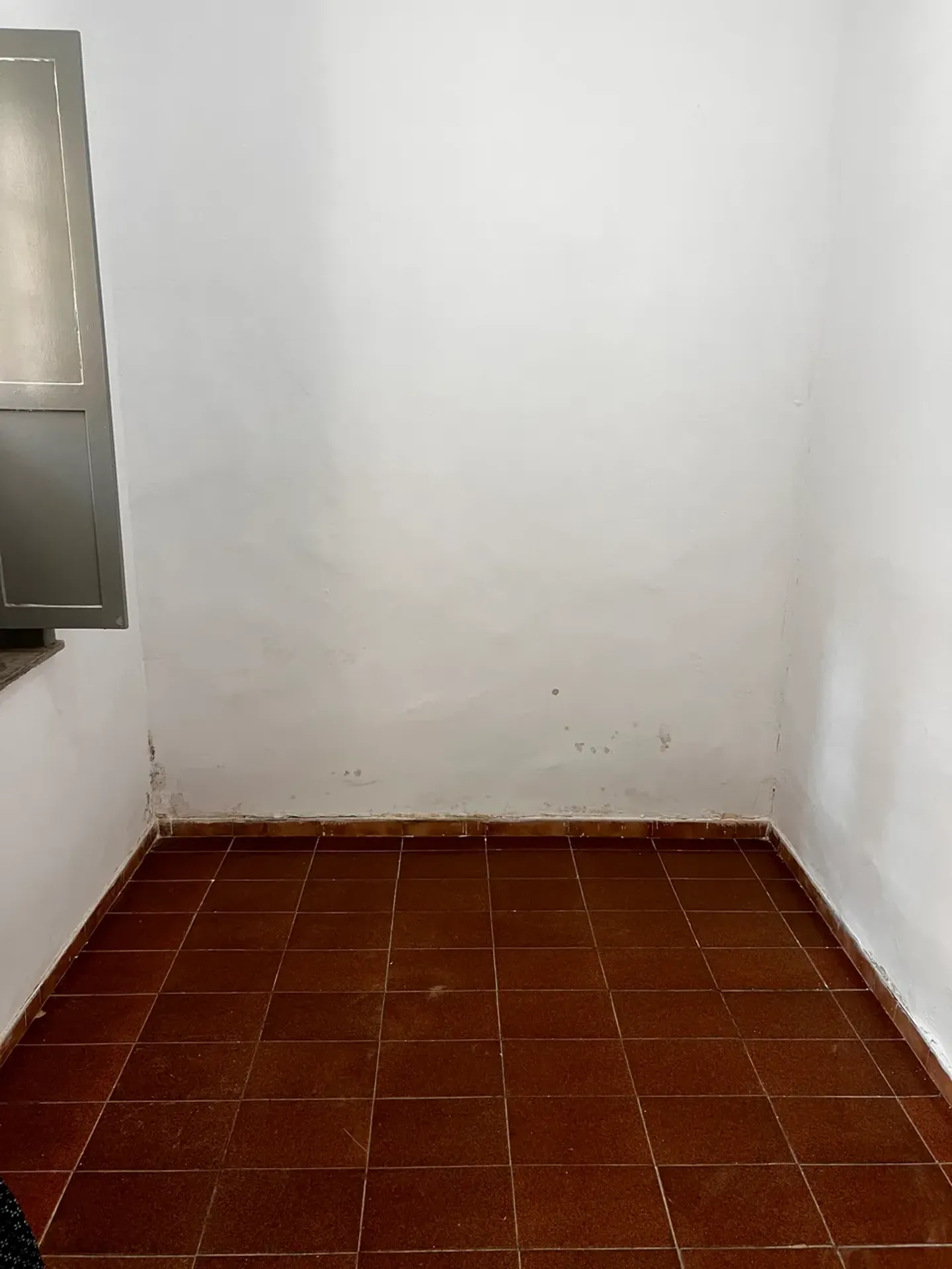 Немеблированная квартира с 1 спальней и 100 м² — photo 6