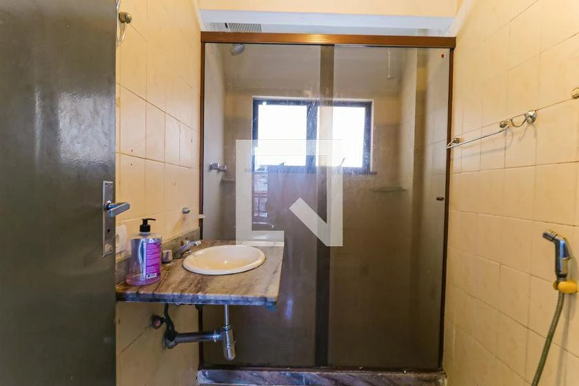 Washing machine in a 3-bedroom apartment, 131 m² — photo 39