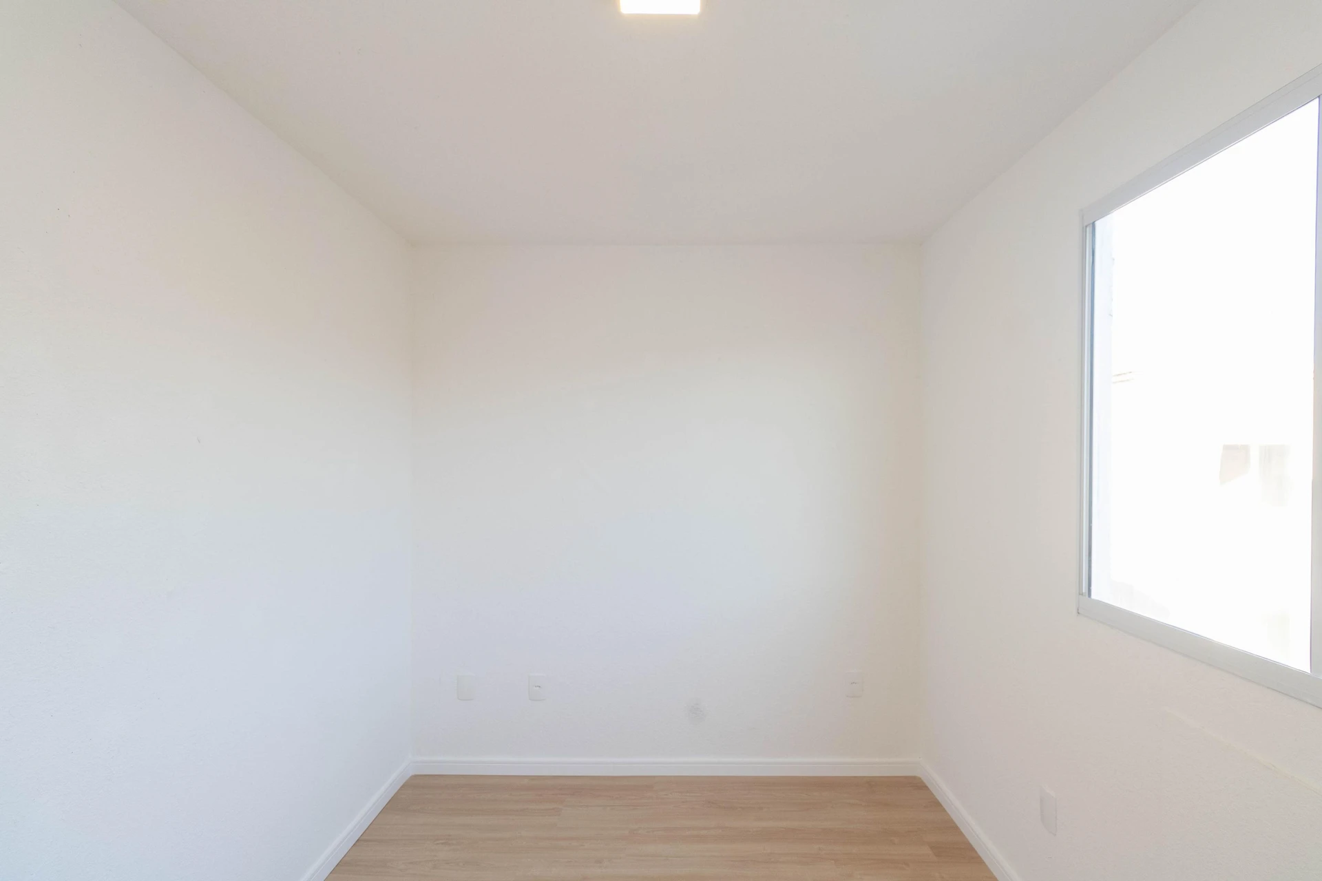 Apartamento sem mobília com 2 quartos e box de vidro — photo 24
