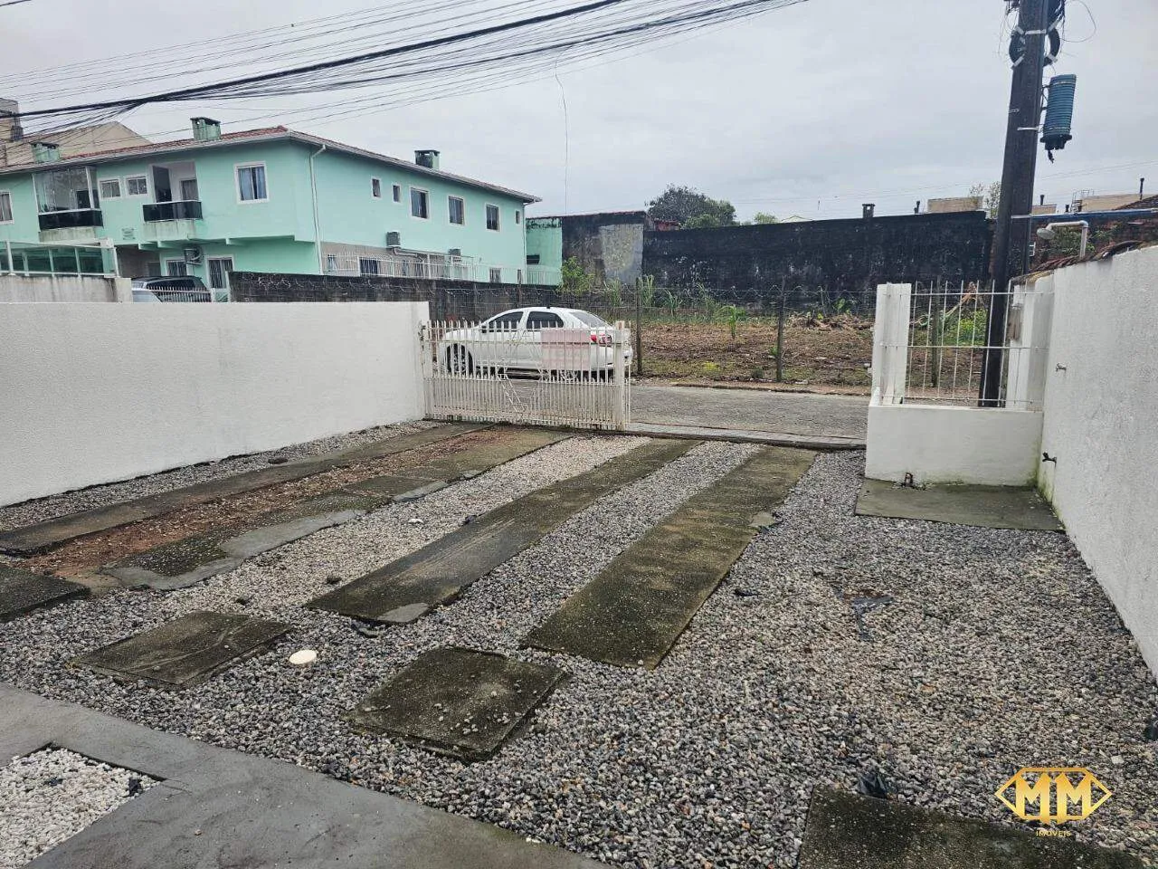 3-bedroom house with a grill on the balcony in Florianópolis — photo 11