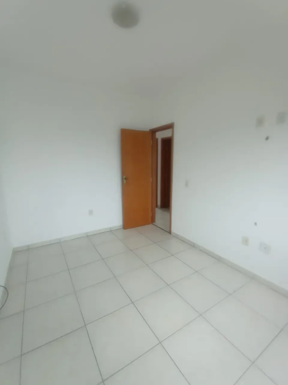 Apartamento sem mobília com 2 quartos e varanda — photo 18