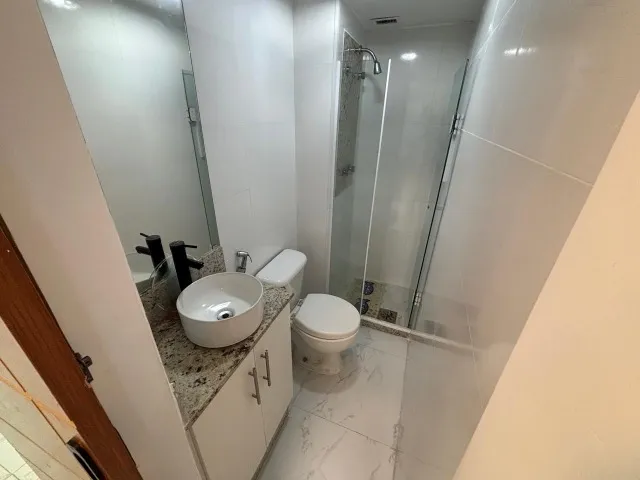 Apartment, 94 m², with a glass-enclosed balcony — photo 16
