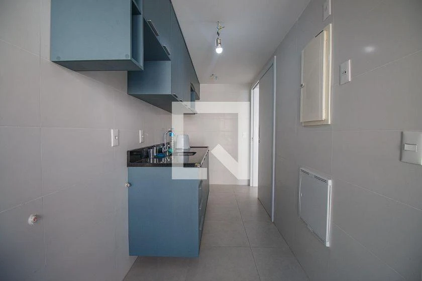 3-bedroom apartment with a gas stove and 2 parking spots — photo 28